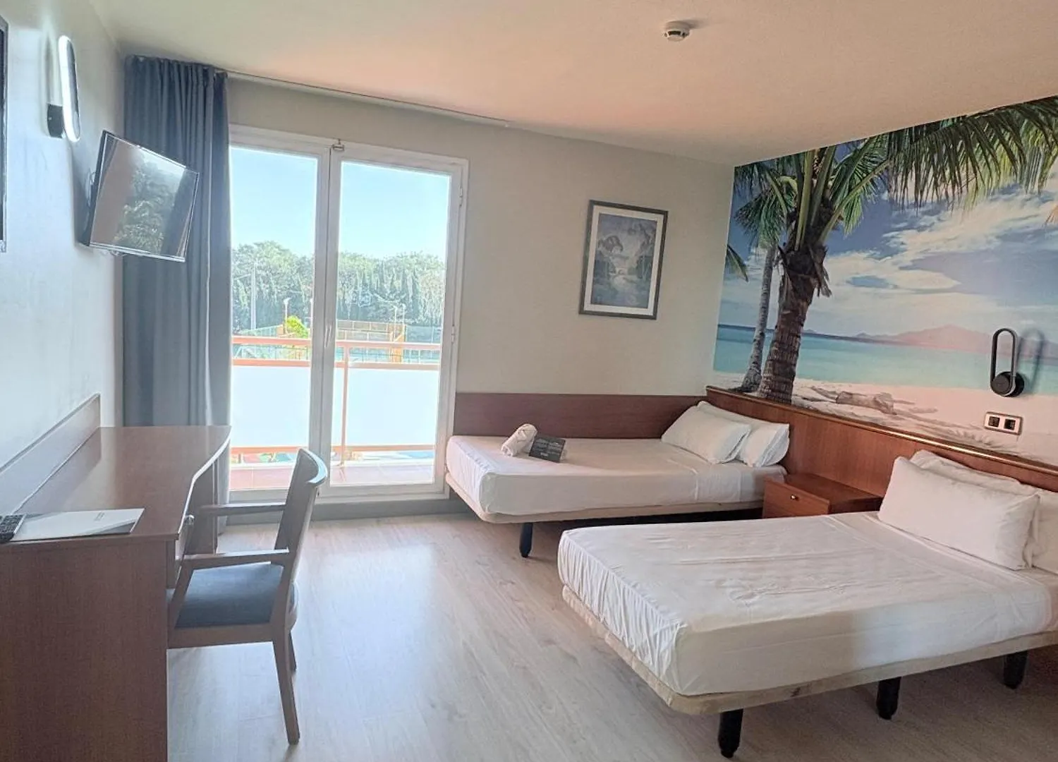 Cambrils Paradise 3*,  Ισπανία